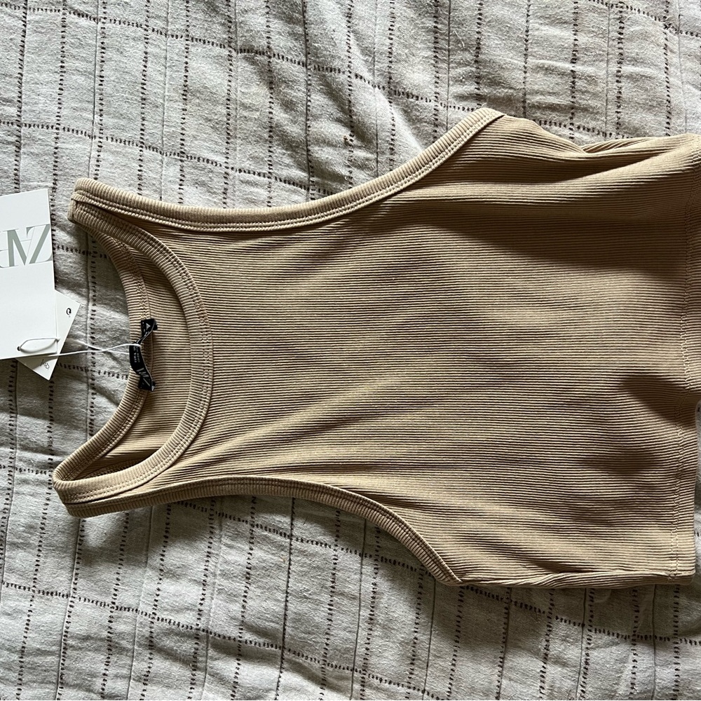 NWT zara tank